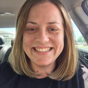 Meet your Posher, Marissa